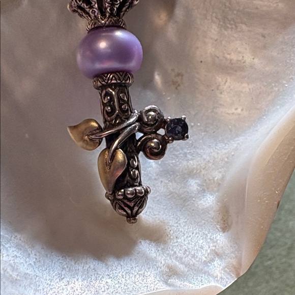 Barbara Bixby sterling silver and 18k gld Garnet Key Enhancer pendant - Picture 4 of 8